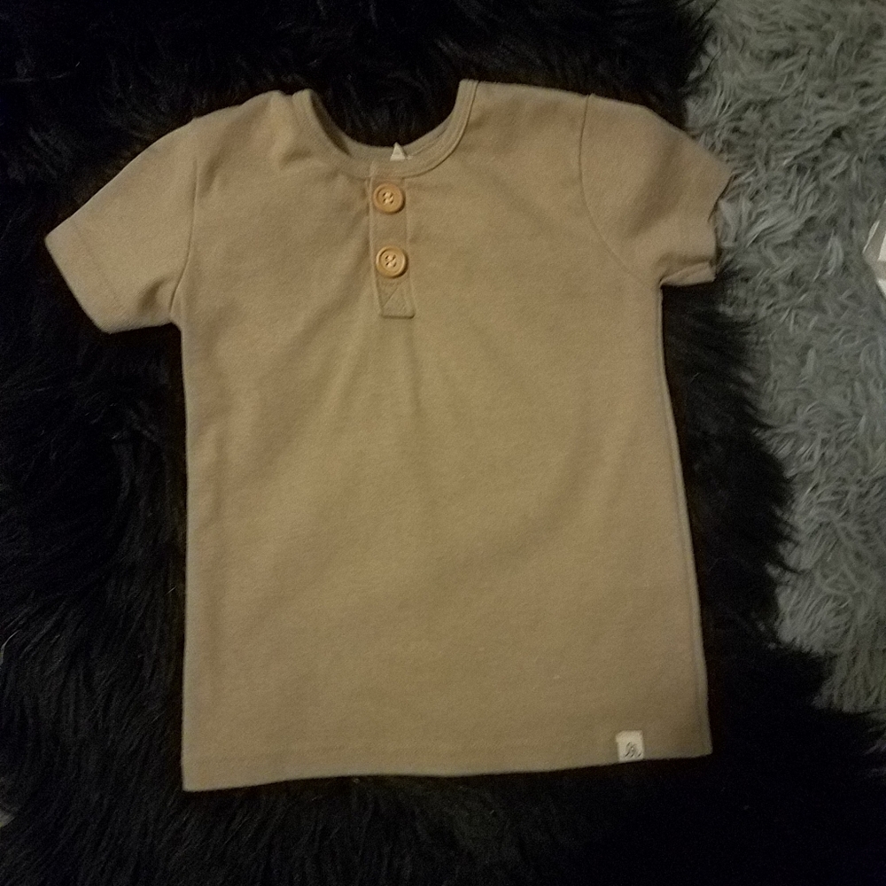 LuLu & Roo Button Tshirt